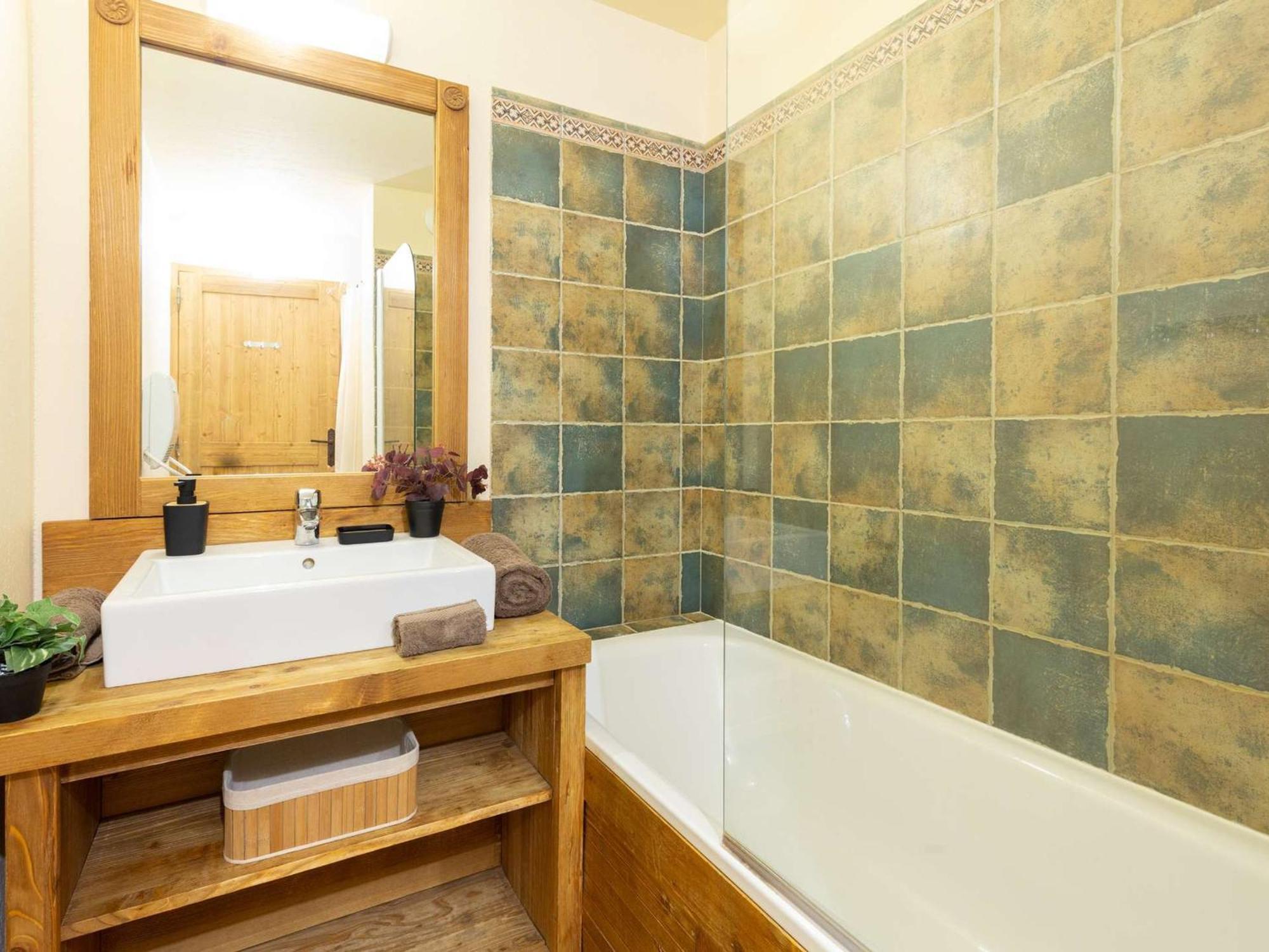 Appartement De 70 M² Au Centre-Ville Avec Piscine, Hammam, Sauna Et Balcon Bien Expose - Fr-1-296-392 Saint-Lary-Soulan Dış mekan fotoğraf